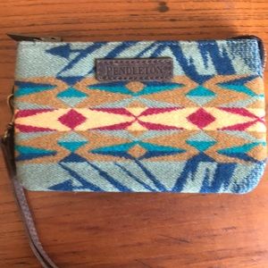 PENDLETON Wristlet Wallet